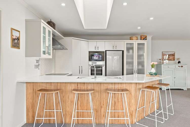 48 O'Neill Avenue_5