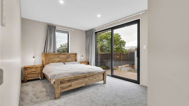 2/397 Sawyers Arms Road Harewood_6
