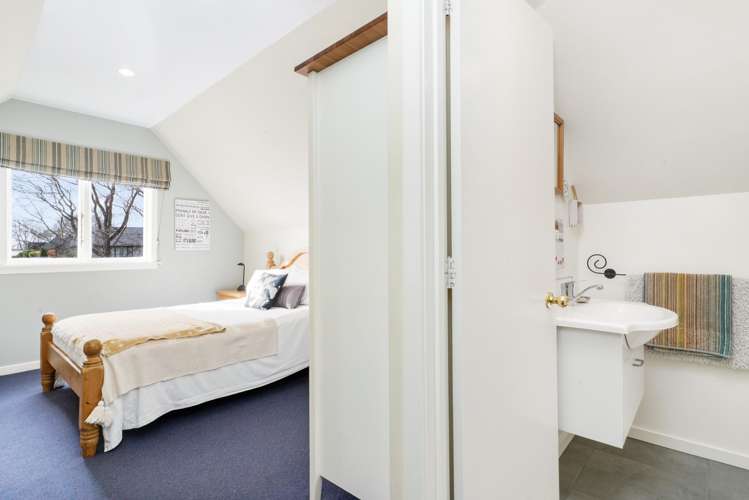 27 Mcdougall Avenue Saint Albans_26