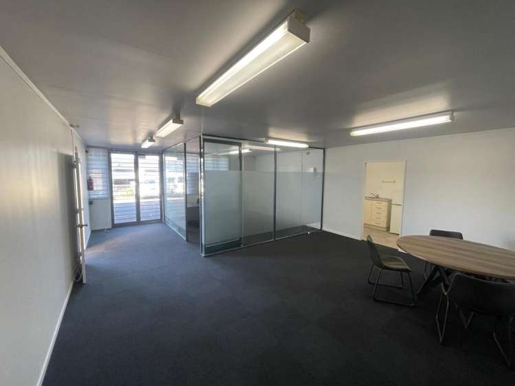 77 Porana Road Wairau Valley_5
