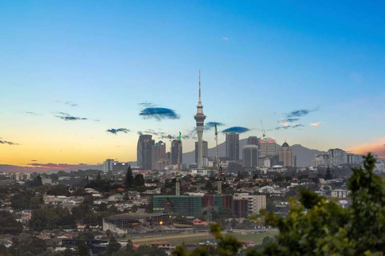 4/14 Roland Hill Glen Eden_3