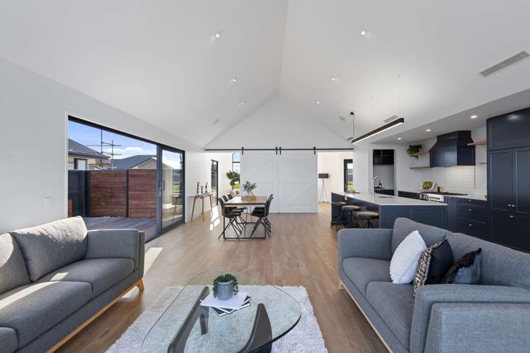 37 Monte Crescent Lincoln_10