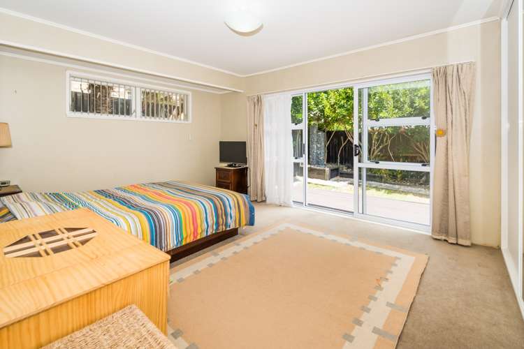 27 Hatherlow Street Glenfield_8