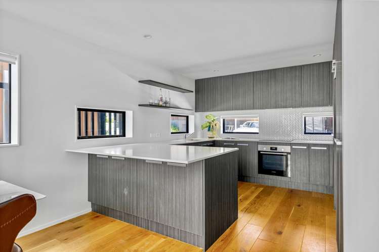 23B Chippendale Crescent Birkdale_3