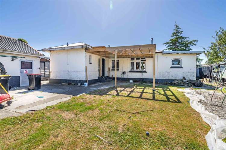 13 Waverley Street Gore Surrounds_18