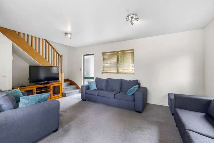 2/123 Grey Street Onehunga_15
