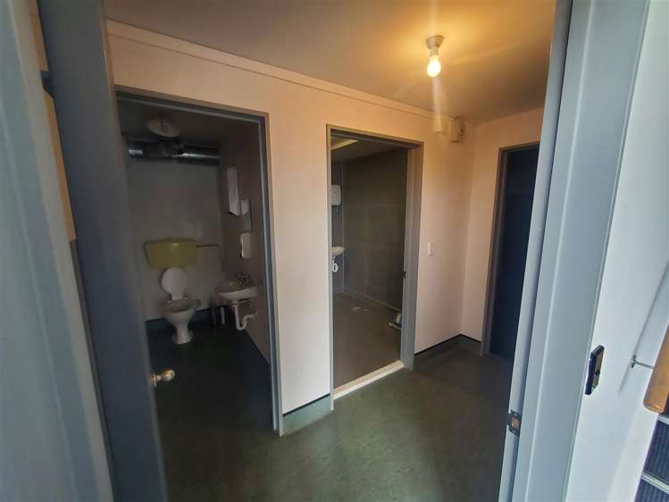 41 Moorhouse Avenue Addington_5