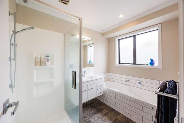 6 Bryant Street Takaro_20