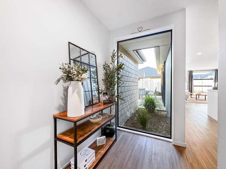 13 Marcoola Drive Rolleston_7