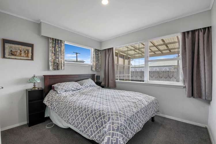5 Moana Crescent Redwoodtown_11