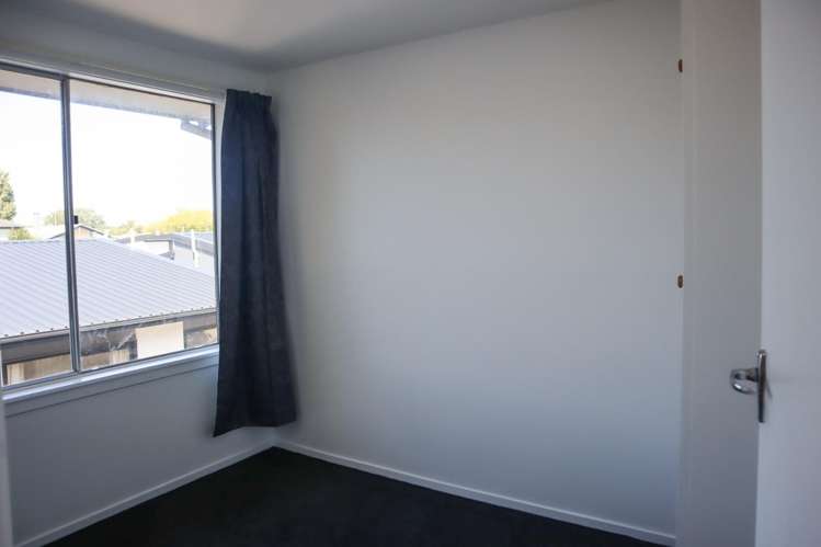 2/21 Olliviers Road Phillipstown_5