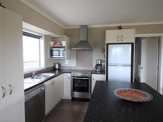 14 Rhoboro Road Twizel_2