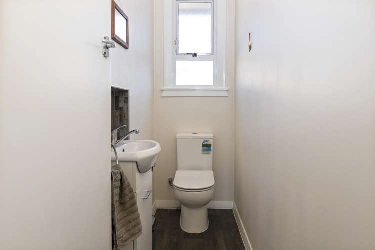 37 High Street Renwick_12