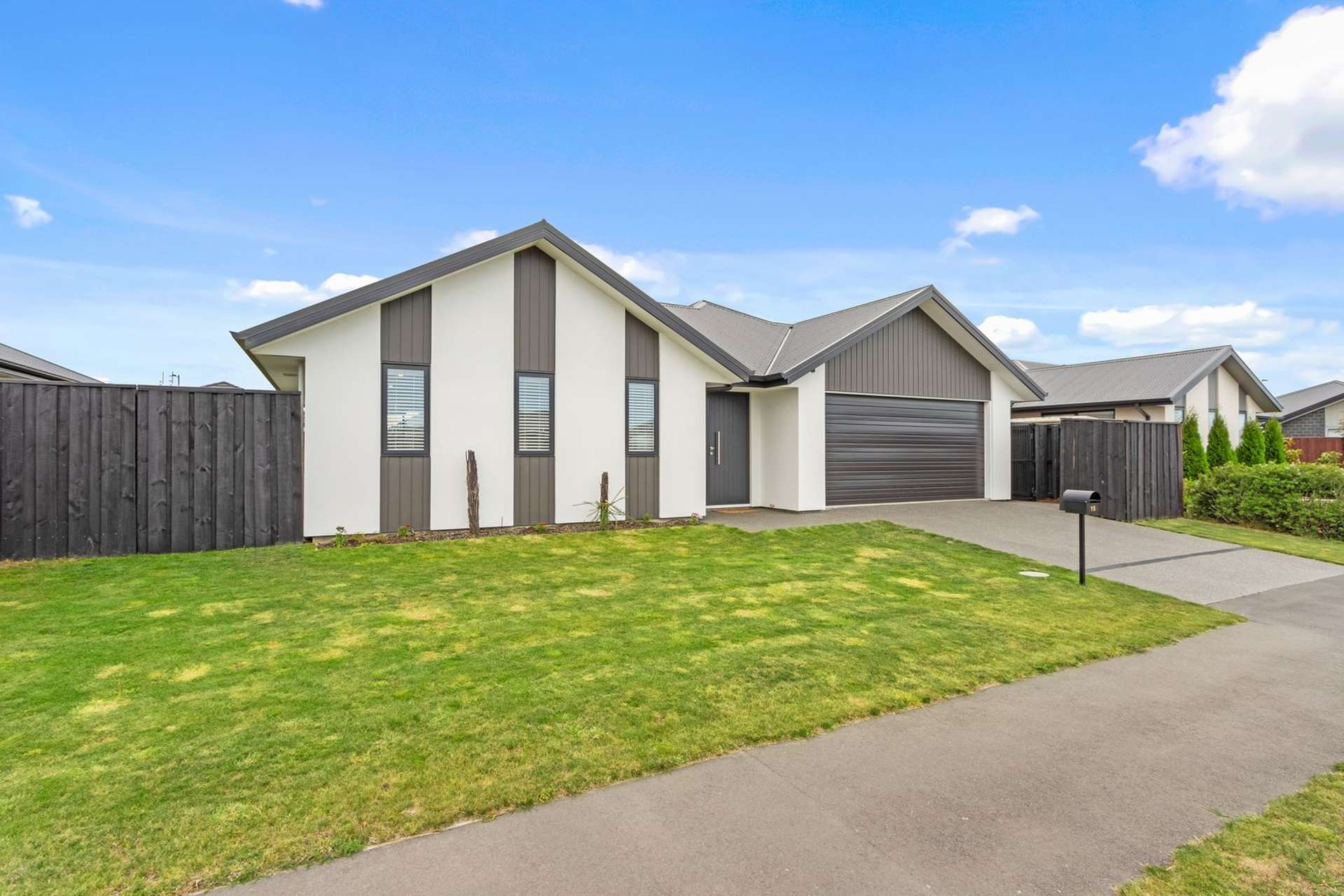 15 Avanda Avenue Rolleston_0