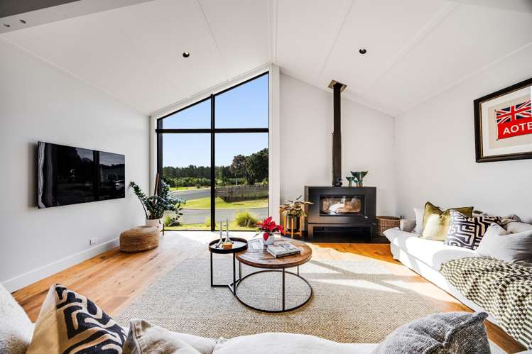 2 Pioneer Crescent_5