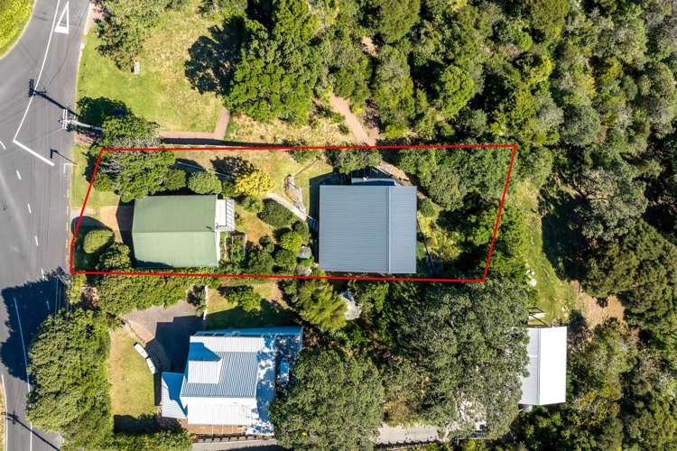 67 Queens Drive Oneroa_17