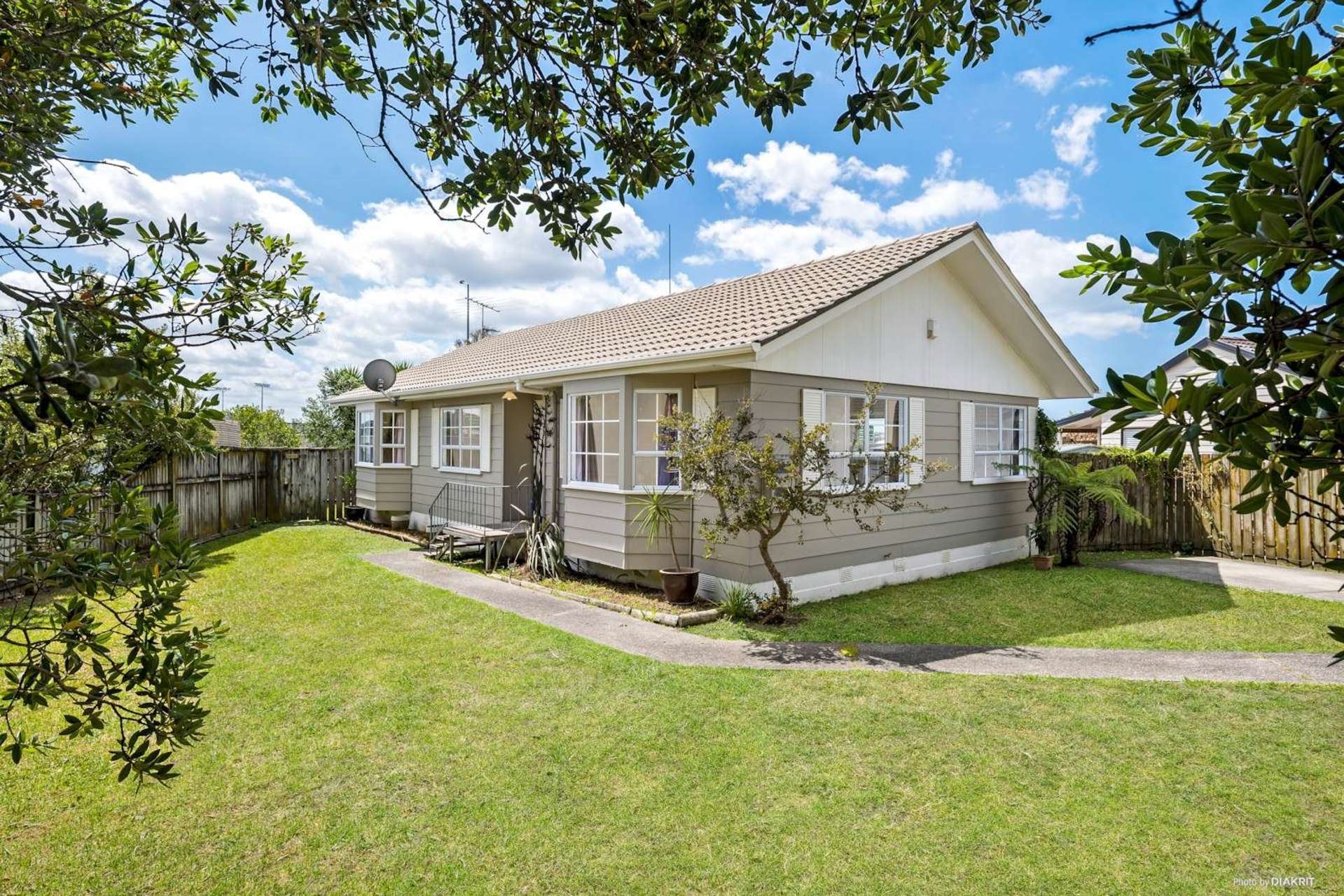 35 Barbados Drive 2361_0