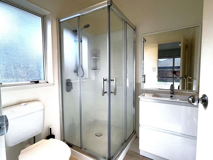 52 Huntington Drive Huntington Park_8