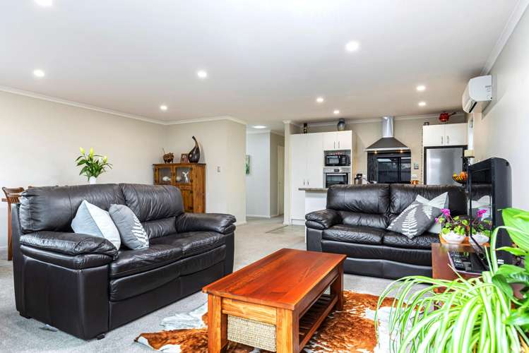 142A Howick Road_2