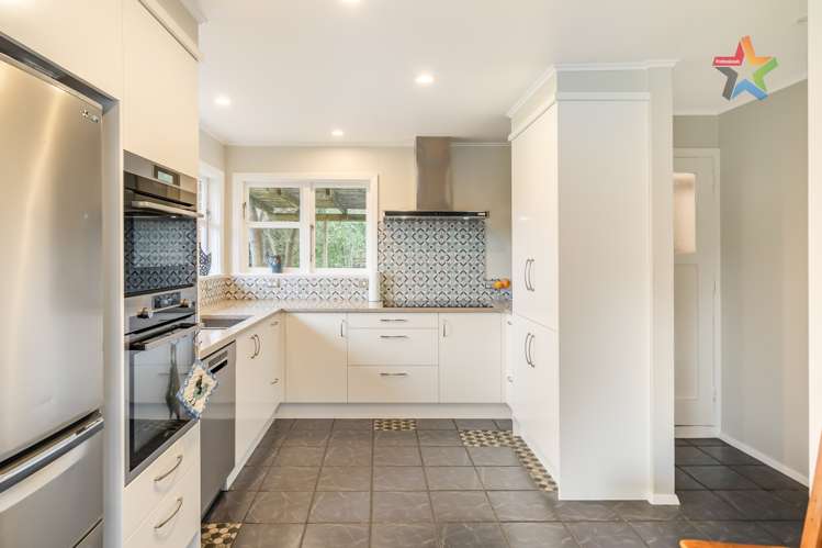 81 Horoeka Street Stokes Valley_5