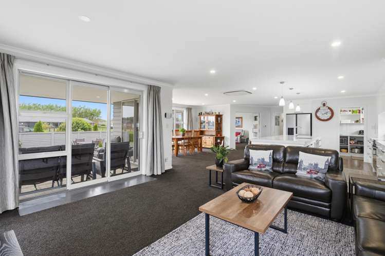 16 Inverurie Drive_2