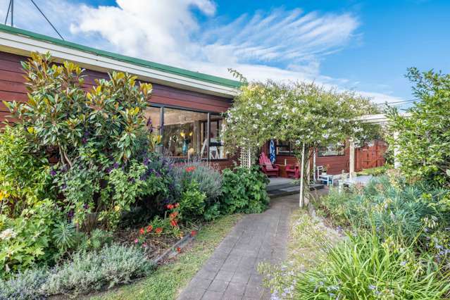 1 Herbert Avenue Raumati South_2