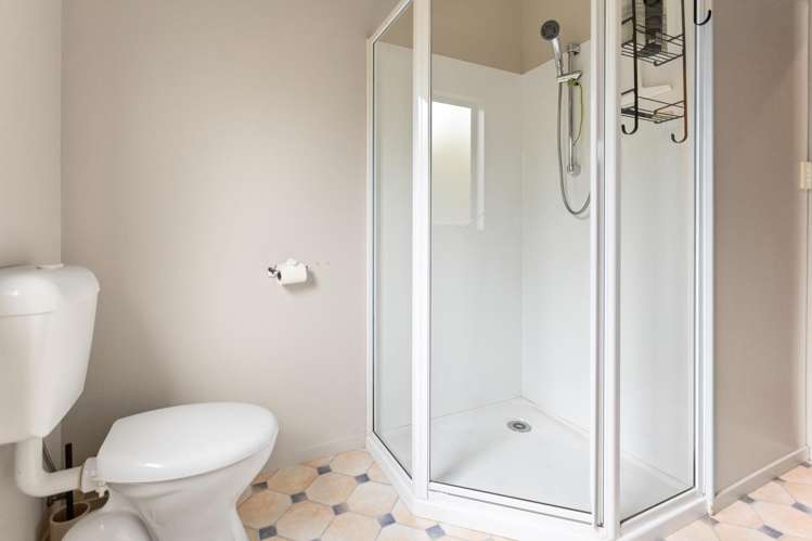 15 The Crows Nest Cooks Beach_7