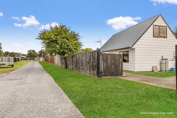 5B Lyn Grove Papamoa Beach_16