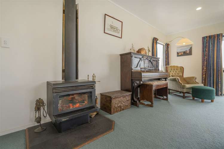 110 Alexander Close Thames_19