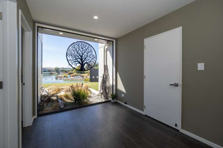 8 Halston Close Huntingdon_16