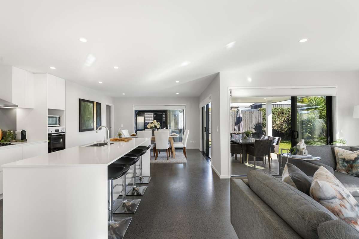 8 Opouatu Avenue_5