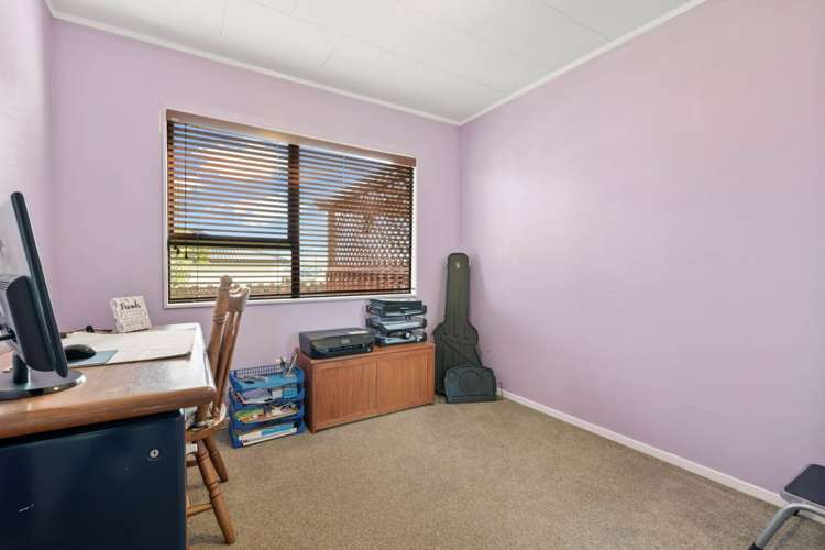 7 Wren Place Unsworth Heights_15