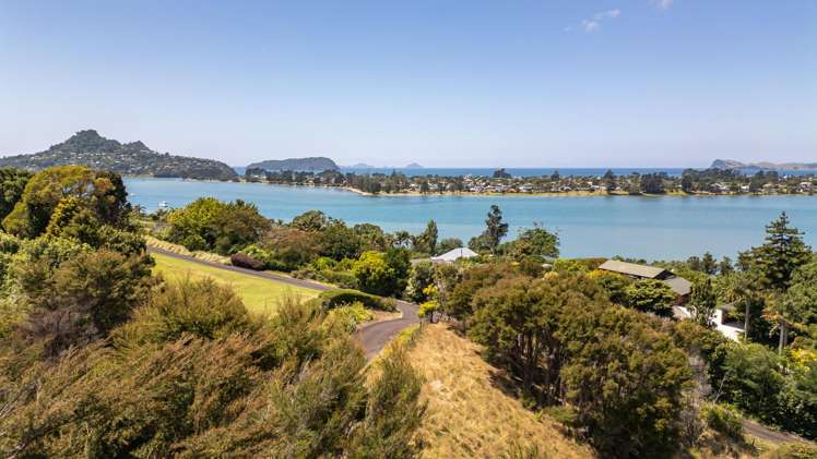 43 Main Road Tairua_21