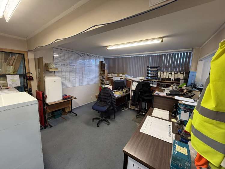 76 Delta Avenue New Lynn_8