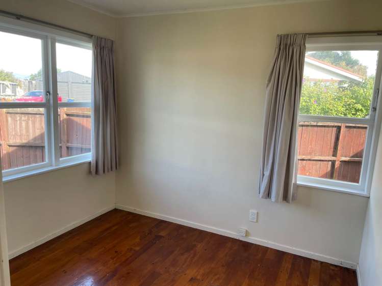 109 Vodanovich Road Te Atatu South_10