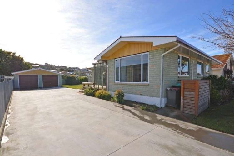 65 Ranui Avenue Waimataitai_0