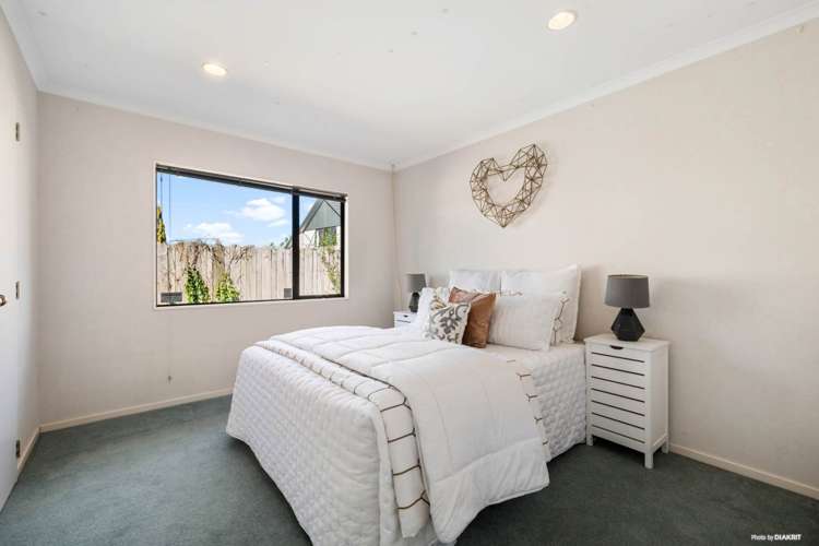 23 Ambleside Drive Northpark_10