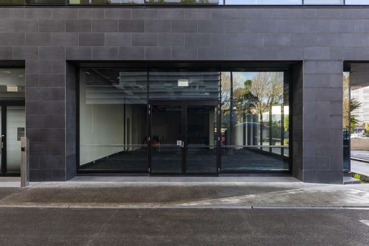 Unit 2B/58 Gaunt Street Auckland Central_4
