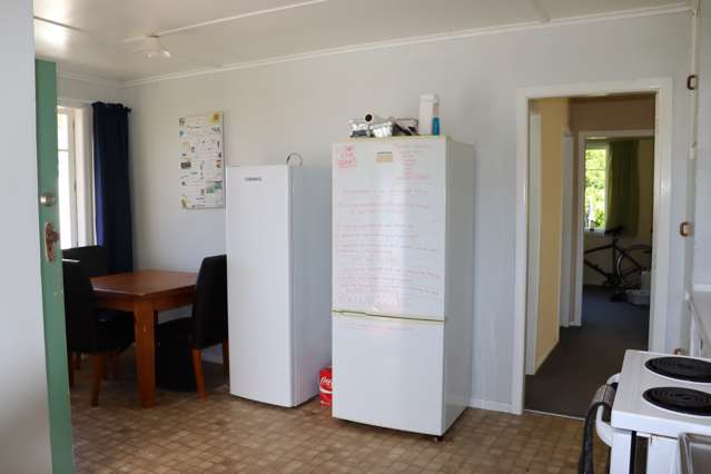 277 Gordon Road Toko_3