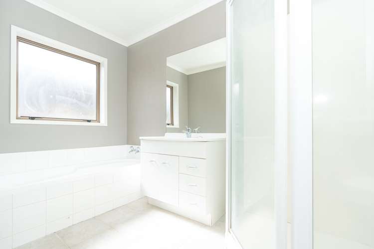 12 Wakefield Place Rototuna North_17