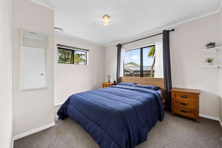 1/18 Aurea Avenue Pakuranga_13