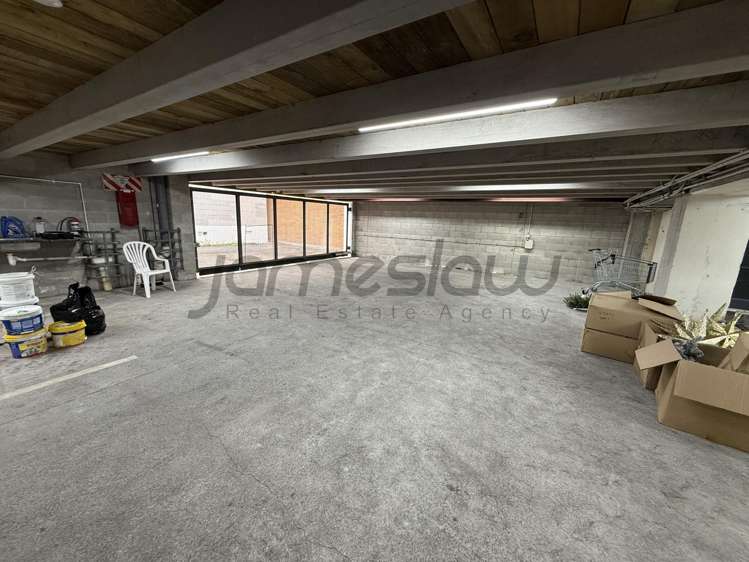 5 Totara Avenue New Lynn_7