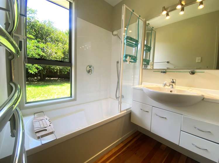 36 Temuri Place Glendene_12