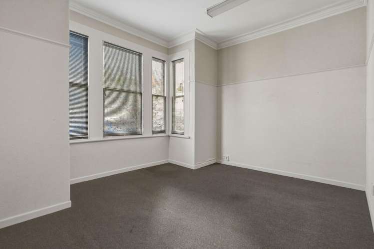 34 MacLaggan Street_2