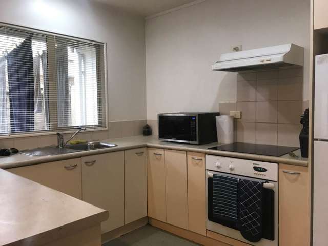 5/372 Whangaparaoa Road Stanmore Bay_4