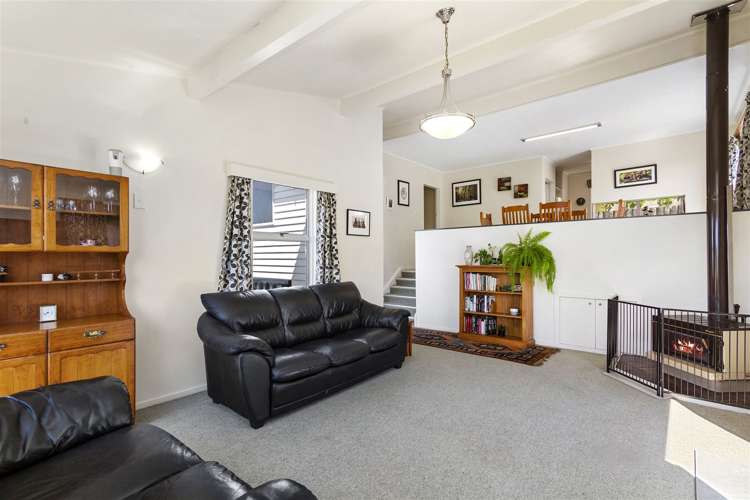 14 Voltaire Street Karori_6