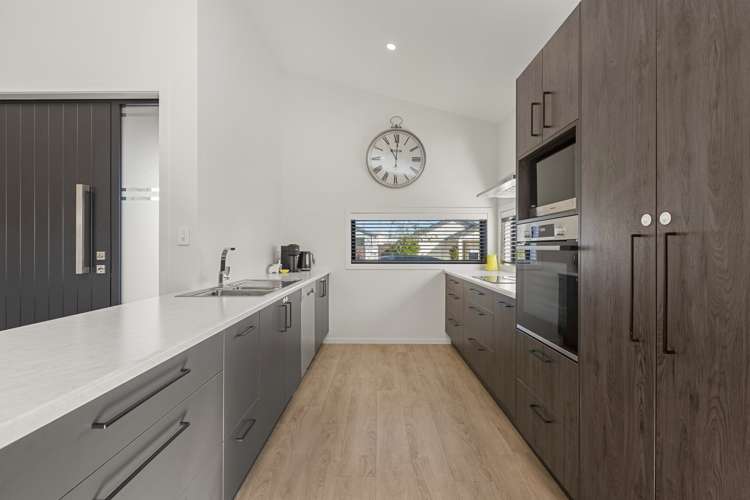 10 Hapu Avenue Baverstock_11