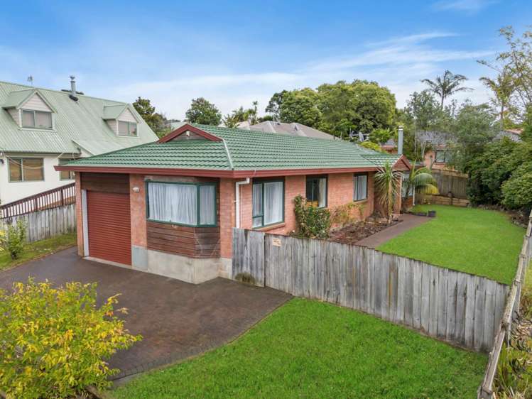 6 Skybird Place Glen Eden_18