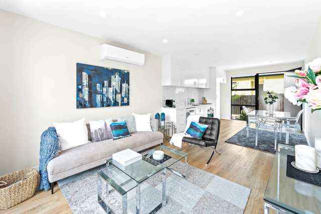 7/8 Bagnall Avenue Pt England_3