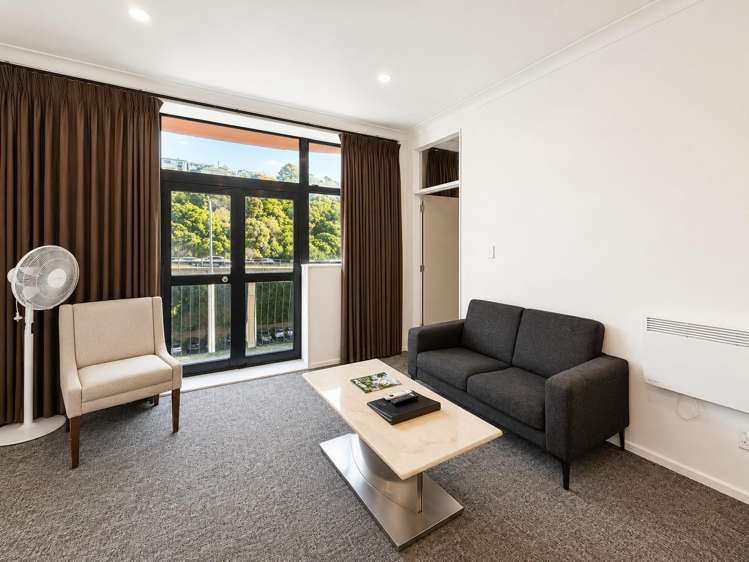  3B/120 The Terrace Wellington Central_10